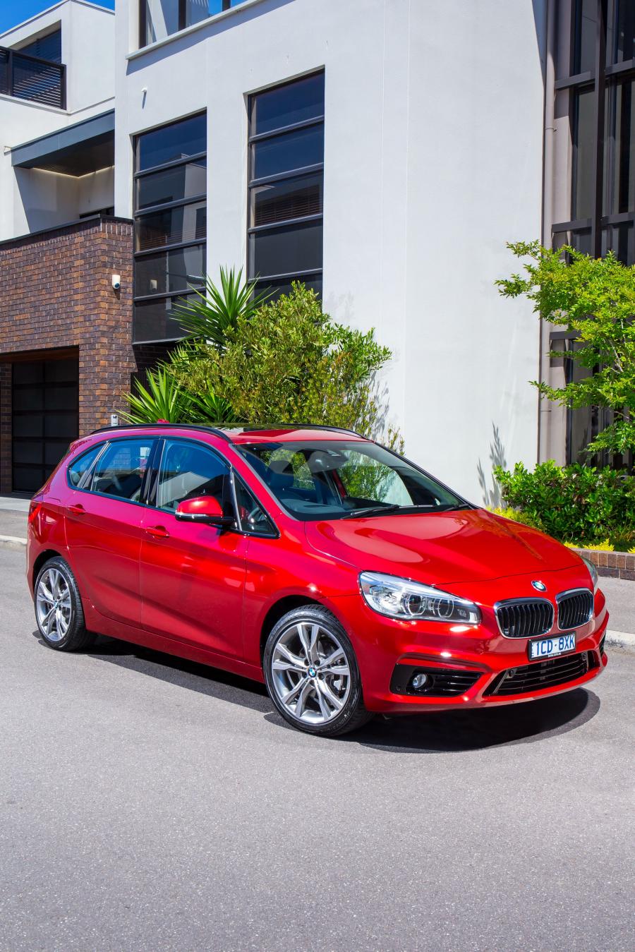  BMW 218d Active Tourer Sport Line 2014 года  (AU) (фото 13 из 16)